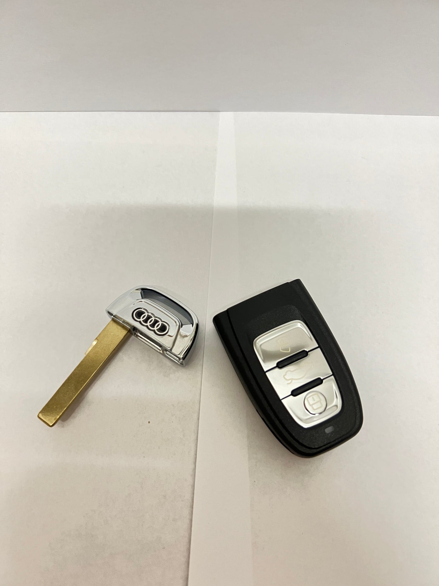 Audi A4 A5 Q5 2007-2017 Key Case Kit Chiave Riparazione